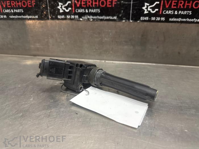 Usagé Bobine Volkswagen Polo VI (AW1) 1.0 MPI 12V Prix € 20,00 Règlement à la marge proposé par Verhoef Cars & Parts