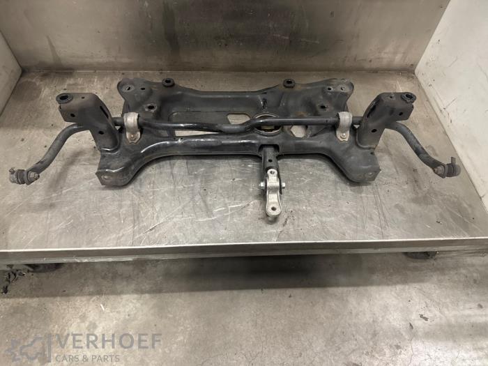 Used Subframe Volkswagen Golf VIII (CD1) 1.4 GTE 16V Price € 75,00 Margin scheme offered by Verhoef Cars & Parts