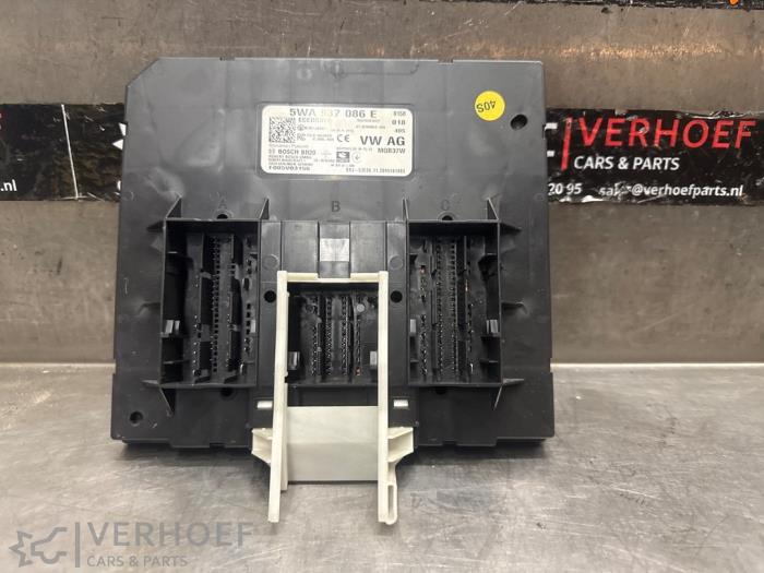 Used Body control computer Volkswagen Golf VIII (CD1) 1.4 GTE 16V Price € 120,00 Margin scheme offered by Verhoef Cars & Parts