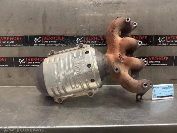 Używane Katalizator Hyundai Accent 1.4i 16V Cena na żądanie oferowane przez Verhoef Cars & Parts