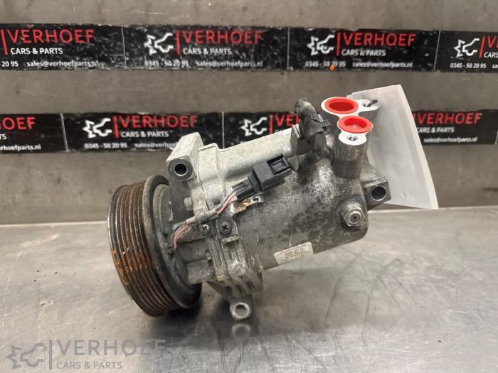 Usagé Compresseur de clim Nissan Juke (F15) 1.2 DIG-T 16V Prix € 100,00 Règlement à la marge proposé par Verhoef Cars & Parts