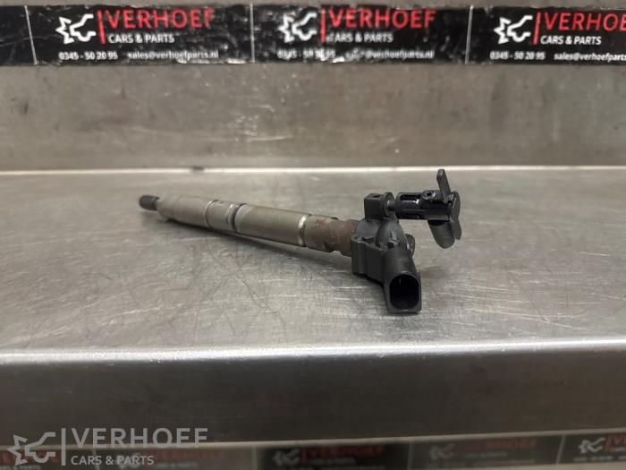 Usagé Injecteurs Audi A4 Avant (B8) 3.0 TDI 245 V6 24V Quattro Prix € 150,00 Règlement à la marge proposé par Verhoef Cars & Parts