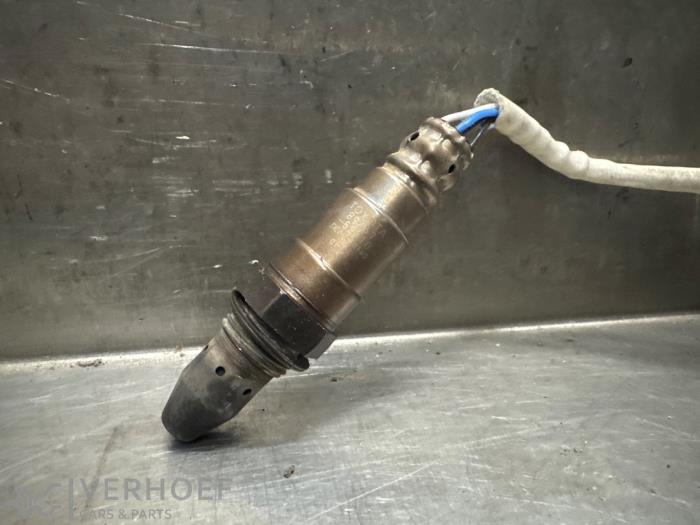 Lambda probe from a Toyota Yaris III (P13) 1.33 16V Dual VVT-I 2013