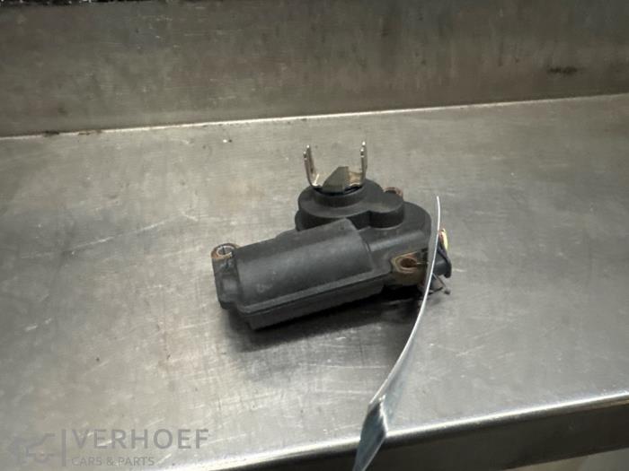 Gebrauchte Auspuff Drosselventil Mercedes S (222.0/222.1) 3.0 S-350d Preis auf Anfrage angeboten von Verhoef Cars & Parts