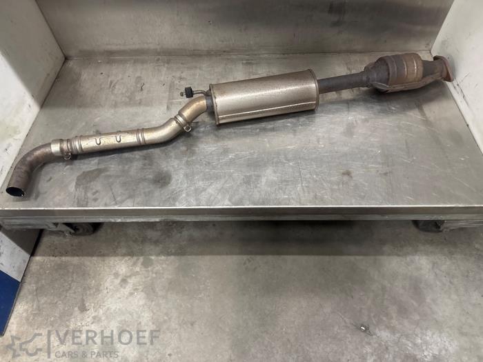 Usagé Catalyseur Kia Cee'd (JDB5) 1.6 GDI 16V Prix € 300,00 Règlement à la marge proposé par Verhoef Cars & Parts