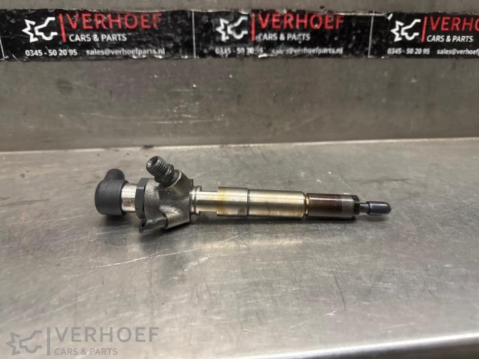 Usagé Injecteurs Renault Megane III Grandtour (KZ) 1.5 dCi 110 Prix € 175,00 Règlement à la marge proposé par Verhoef Cars & Parts