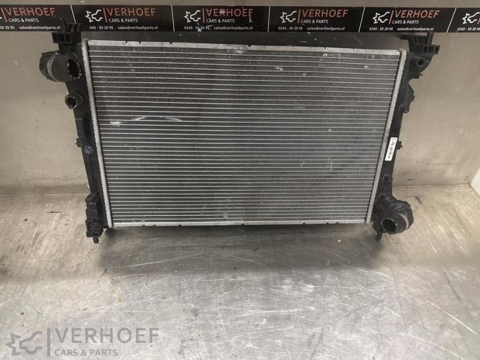 Usagé Radiateur Opel Combo 1.3 CDTI 16V Prix sur demande proposé par Verhoef Cars & Parts