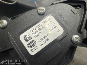 Gaspedalposition Sensor van een Opel Combo 1.3 CDTI 16V 2017
