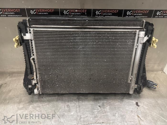Gebrauchte Kühler Set Volkswagen Golf VII (AUA) 2.0 GTI 16V Performance Package Preis € 850,00 Margenregelung angeboten von Verhoef Cars & Parts