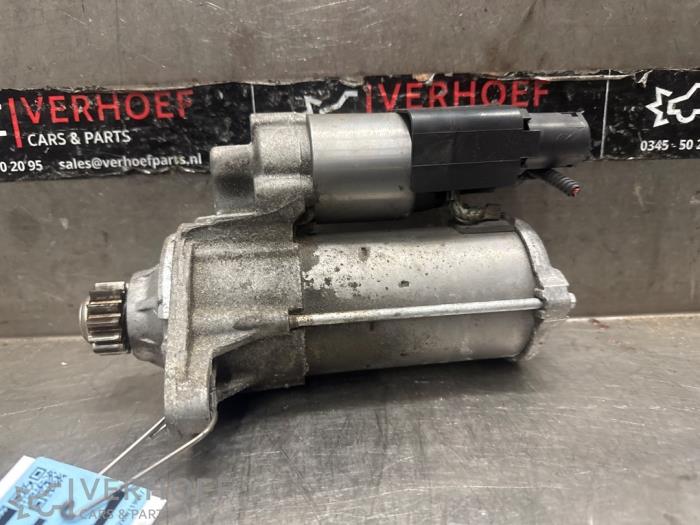Used Starter Volkswagen Golf VII (AUA) 2.0 GTI 16V Performance Package Price on request offered by Verhoef Cars & Parts