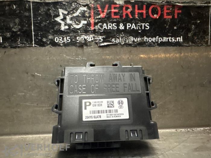 Używane Modul gateway Nissan Primastar 2.0 dCi 130 Cena € 48,40 Z VAT oferowane przez Verhoef Cars & Parts