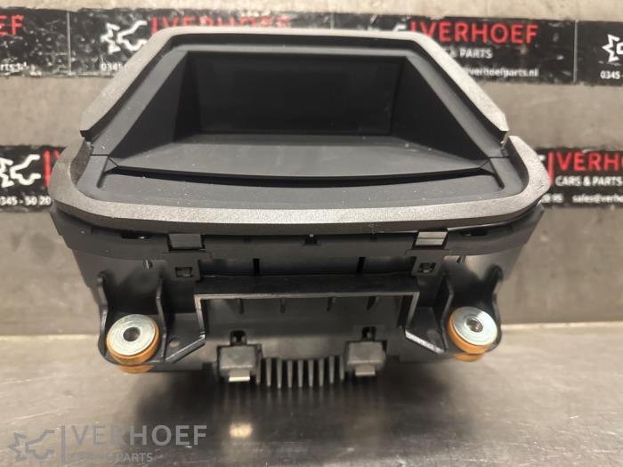 Usagé Afficheur tête haute BMW 2 serie Active Tourer (F45) 218i 1.5 TwinPower Turbo 12V Prix € 400,00 Règlement à la marge proposé par Verhoef Cars & Parts