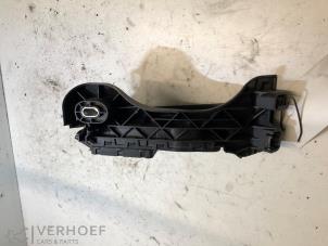 Gaspedalsensor från en Volkswagen Passat Variant (3C5) 2.0 TDI 16V 140 2008