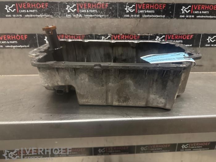 Usagé Couvercle carter Mercedes Sprinter 3t (906.61) 211 CDI 16V Prix € 121,00 Prix TTC proposé par Verhoef Cars & Parts