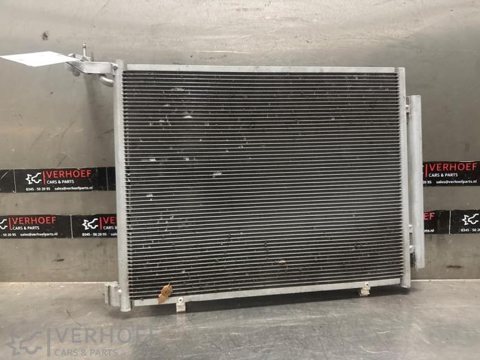 Usagé Radiateur clim Ford Fiesta 7 1.1 Ti-VCT 12V 70 Prix sur demande proposé par Verhoef Cars & Parts