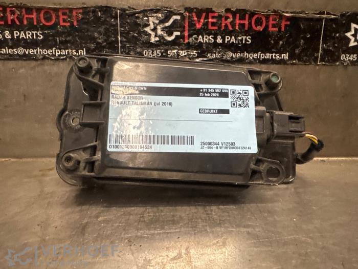 Begagnade Radarsensor Renault Talisman (RFDL) 1.6 Energy TCe 150 EDC Pris på förfrågan erbjuds av Verhoef Cars & Parts