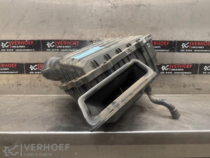 Begagnade Luftfilterhus Volkswagen Caddy Cargo V (SBA/SBH) 2.0 TDI BlueMotionTechnology Pris på förfrågan erbjuds av Verhoef Cars & Parts