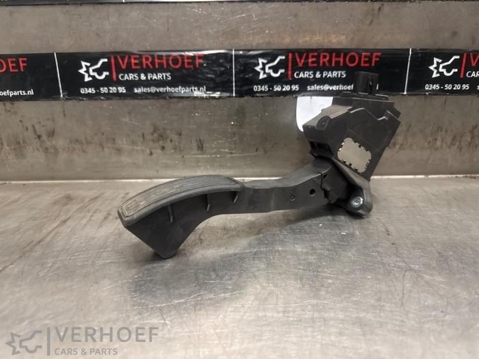 Begagnade Gaspedalsensor Toyota RAV4 (A3) Pris på förfrågan erbjuds av Verhoef Cars & Parts