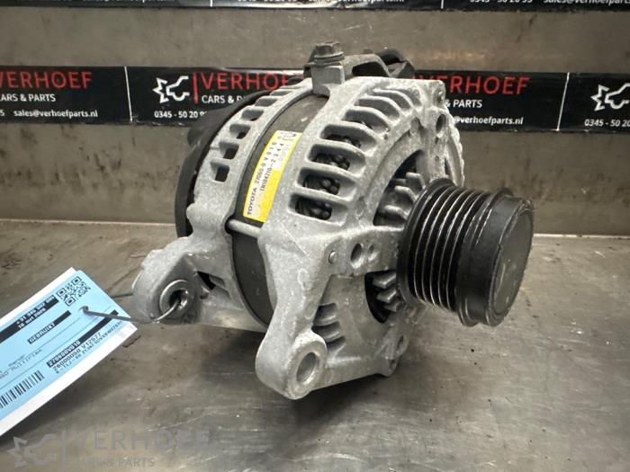 Begagnade Dynamo Toyota RAV4 (A3) Pris på förfrågan erbjuds av Verhoef Cars & Parts