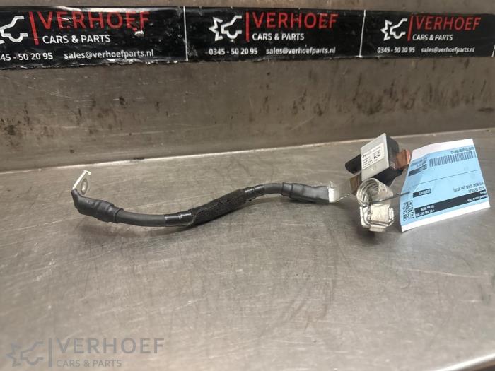 Begagnade Batterisensor Hyundai Ioniq 1.6 GDI 16V Hybrid Pris € 40,00 Marginaltabell erbjuds av Verhoef Cars & Parts