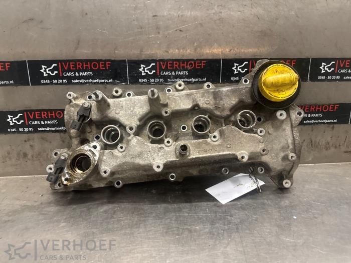 Usagé Couvercle soupapes Nissan Qashqai (J11) 1.2 DIG-T 16V Prix sur demande proposé par Verhoef Cars & Parts