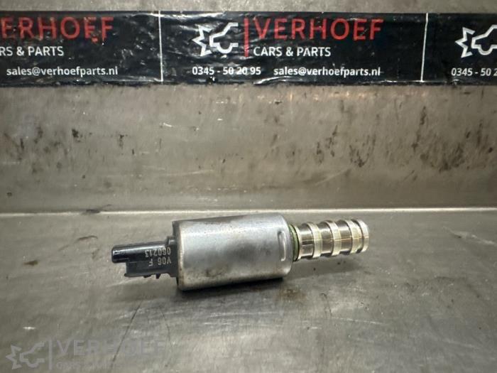 Begagnade Kamaxelsensor Citroen C4 Cactus (0B/0P) 1.2 PureTech 82 12V Pris € 25,00 Marginaltabell erbjuds av Verhoef Cars & Parts