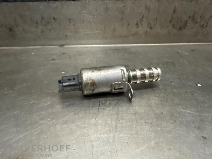 Begagnade Kamaxelsensor Citroen C4 Cactus (0B/0P) 1.2 PureTech 82 12V Pris € 25,00 Marginaltabell erbjuds av Verhoef Cars & Parts