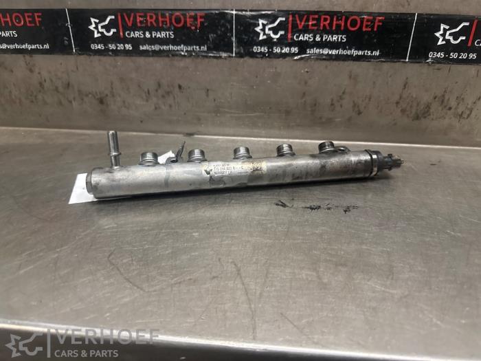 Usagé Système d'injection Opel Vivaro 1.6 CDTi BiTurbo 125 Prix € 90,75 Prix TTC proposé par Verhoef Cars & Parts