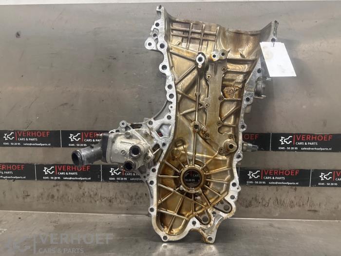 Usagé Couvercle de distribution Toyota RAV4 (A4) 2.0 16V VVT-i 4x4 Prix € 150,00 Règlement à la marge proposé par Verhoef Cars & Parts