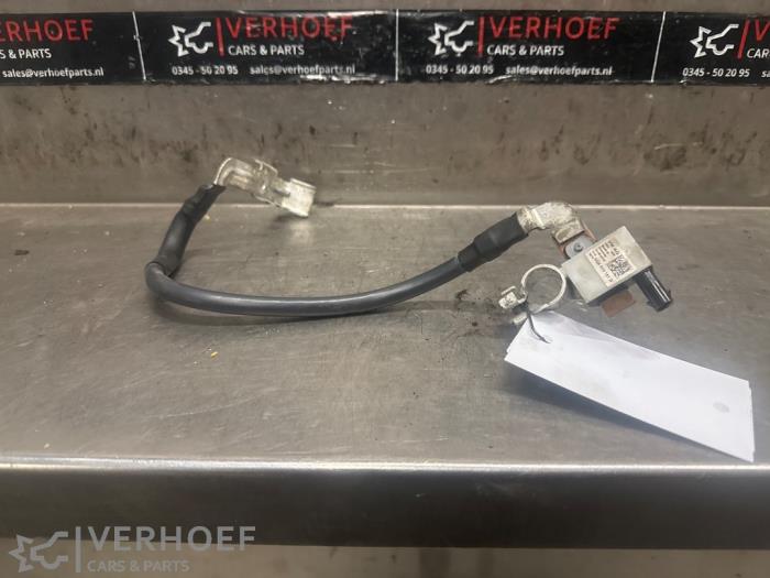 Begagnade Batterisensor Audi Q3 (F3B) 1.5 35 TFSI 16V Pris € 35,00 Marginaltabell erbjuds av Verhoef Cars & Parts