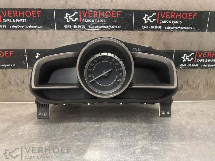 Używane Tablica rozdzielcza Mazda 2 (DJ/DL) 1.5 SkyActiv-G 115 Cena € 75,00 Procedura marży oferowane przez Verhoef Cars & Parts