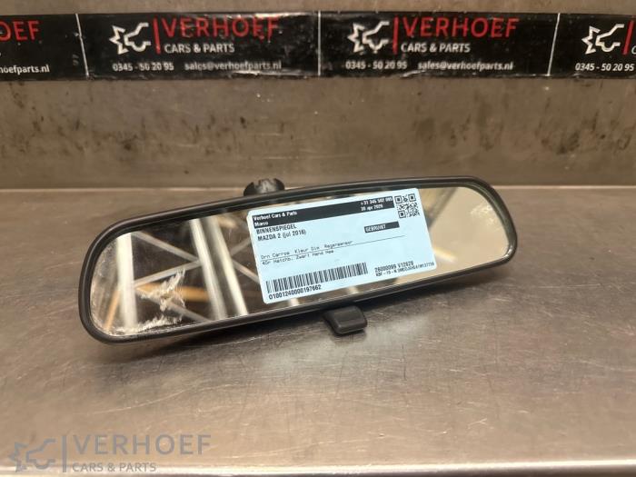 Usados Retrovisor interior Mazda 2 (DJ/DL) 1.5 SkyActiv-G 115 Precio de solicitud ofrecido por Verhoef Cars & Parts