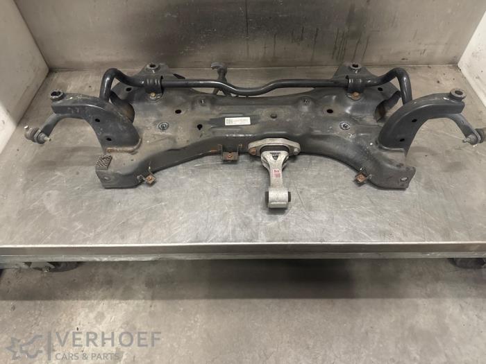Used Subframe Kia Proceed (CD) 1.6 T-GDI 16V DCT Price € 200,00 Margin scheme offered by Verhoef Cars & Parts
