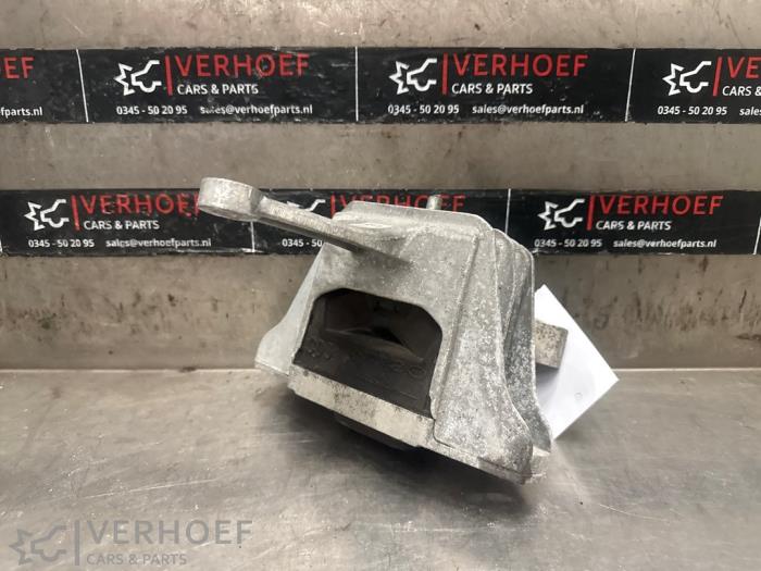 Used Engine mount Kia Proceed (CD) 1.6 T-GDI 16V DCT Price € 50,00 Margin scheme offered by Verhoef Cars & Parts