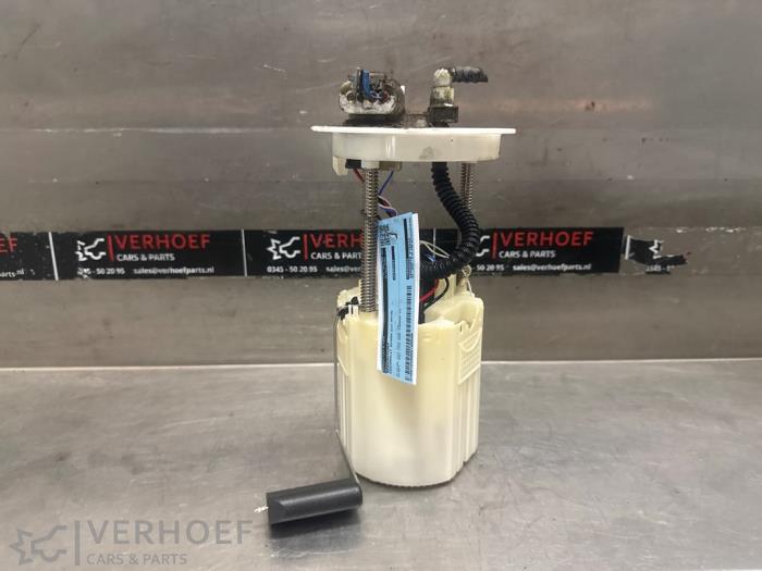 Usagé Pompe essence Chevrolet Spark (M300) 1.0 16V Bifuel Prix sur demande proposé par Verhoef Cars & Parts