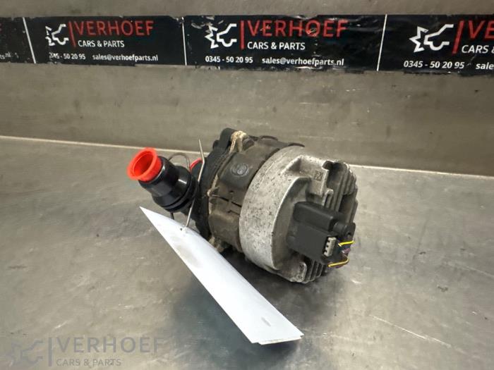 Begagnade Extra vattenpump Mercedes Vito (447.6) 1.7 110 CDI 16V Pris på förfrågan erbjuds av Verhoef Cars & Parts