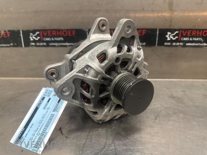 Usagé Dynamo Nissan Juke (F16) 1.0 DIG-T 117 12V Prix € 100,00 Règlement à la marge proposé par Verhoef Cars & Parts