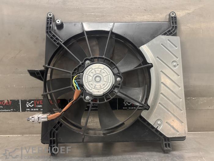 Używane Wentylator Suzuki Ignis (MF) 1.2 Dual Jet 16V Smart Hybrid Cena na żądanie oferowane przez Verhoef Cars & Parts