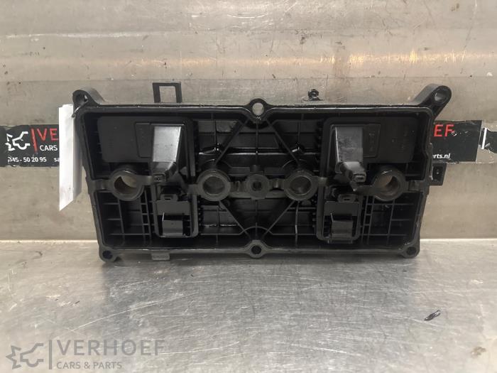 Gebrauchte Ventildeckel Nissan Qashqai (J10) 2.0 16V Preis auf Anfrage angeboten von Verhoef Cars & Parts