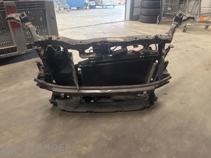 Używane Panel przedni Suzuki Splash 1.0 12V Cena na żądanie oferowane przez Verhoef Cars & Parts