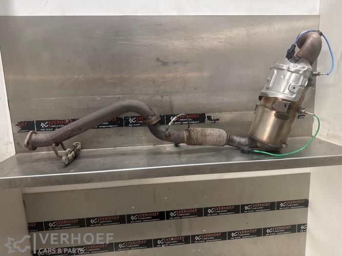 Gebrauchte Rußfilter Ford Focus 3 Wagon 1.6 TDCi ECOnetic Preis auf Anfrage angeboten von Verhoef Cars & Parts
