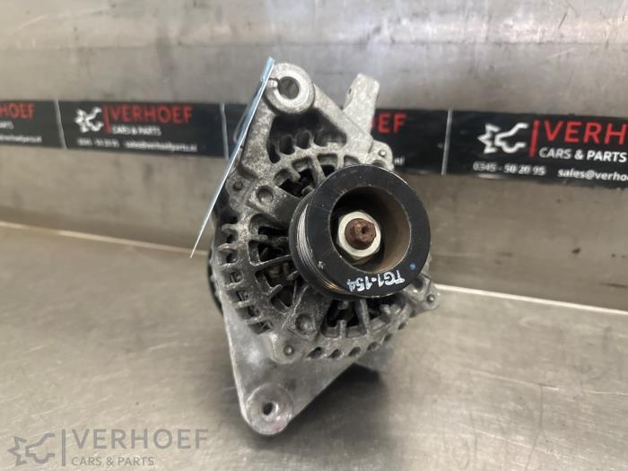 Dynamo Toyota Yaris II (P9), 2005 / 2014 1.33 16V Dual VVT-I, Berline avec hayon arrière, Essence, 1,329cc, 74kW (101pk), FWD, 1NRFE, 2008-11 / 2011-12, NSP90 (Occasion)