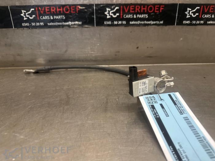 Begagnade Batterisensor Kia Niro I (DE) 1.6 GDI PHEV Pris på förfrågan erbjuds av Verhoef Cars & Parts