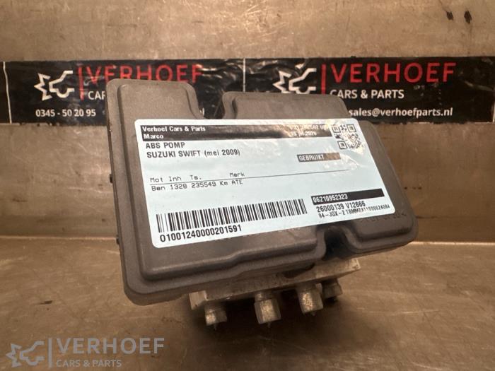 Używane Pompa ABS Suzuki Swift (ZA/ZC/ZD1/2/3/9) 1.3 VVT 16V Cena na żądanie oferowane przez Verhoef Cars & Parts