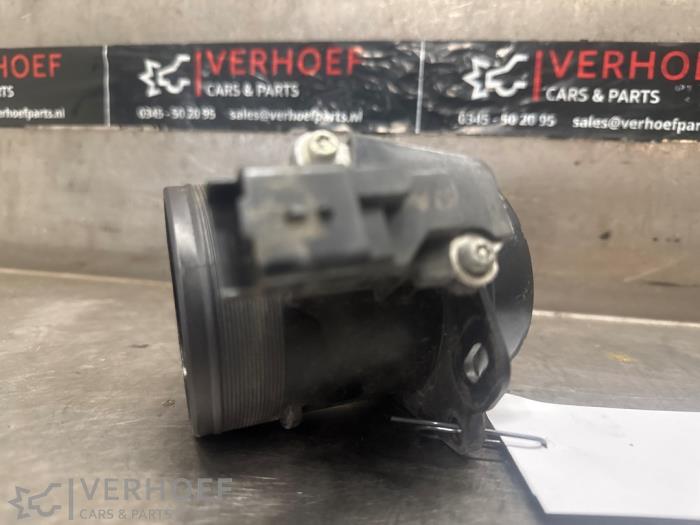 Begagnade Luftflödesmätare Citroen Jumpy 2.0 Blue HDI 180 Pris på förfrågan erbjuds av Verhoef Cars & Parts