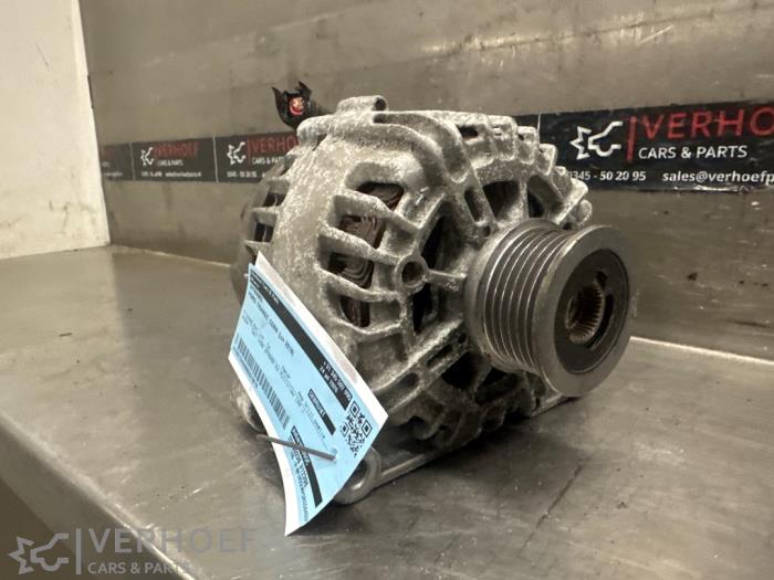 Begagnade Dynamo Ford Transit Connect (PJ2) 1.5 TDCi Pris på förfrågan erbjuds av Verhoef Cars & Parts