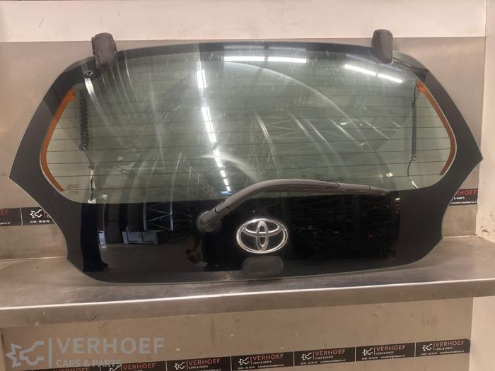 Usados Ventanilla detrás Toyota Aygo (B10) 1.0 12V VVT-i Precio € 75,00 Norma de margen ofrecido por Verhoef Cars & Parts