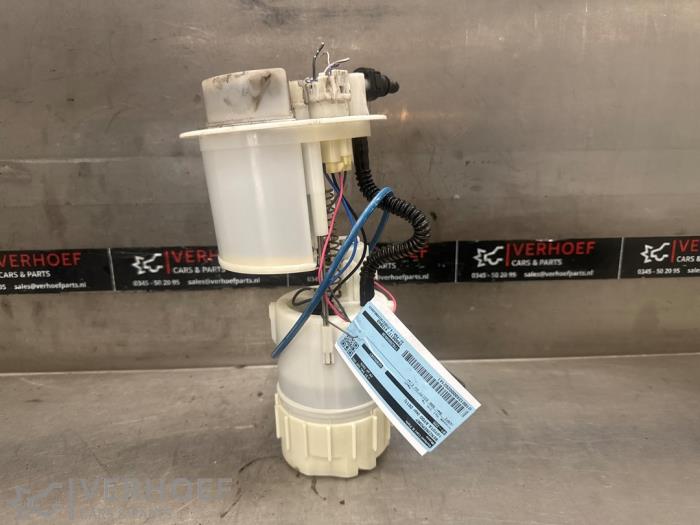 Gebrauchte Benzinpumpe Toyota Aygo (B10) 1.0 12V VVT-i Preis € 50,00 Margenregelung angeboten von Verhoef Cars & Parts