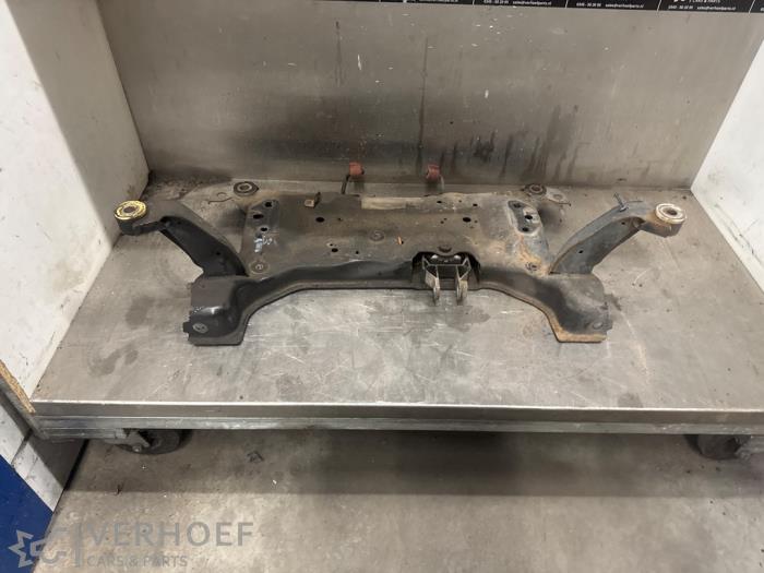 Usados Subchasis Volvo V40 (MV) 2.5 T5 20V Precio de solicitud ofrecido por Verhoef Cars & Parts