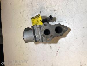 AGR Ventil van een Toyota Previa (R3) 2.0 D-4D 16V 2003